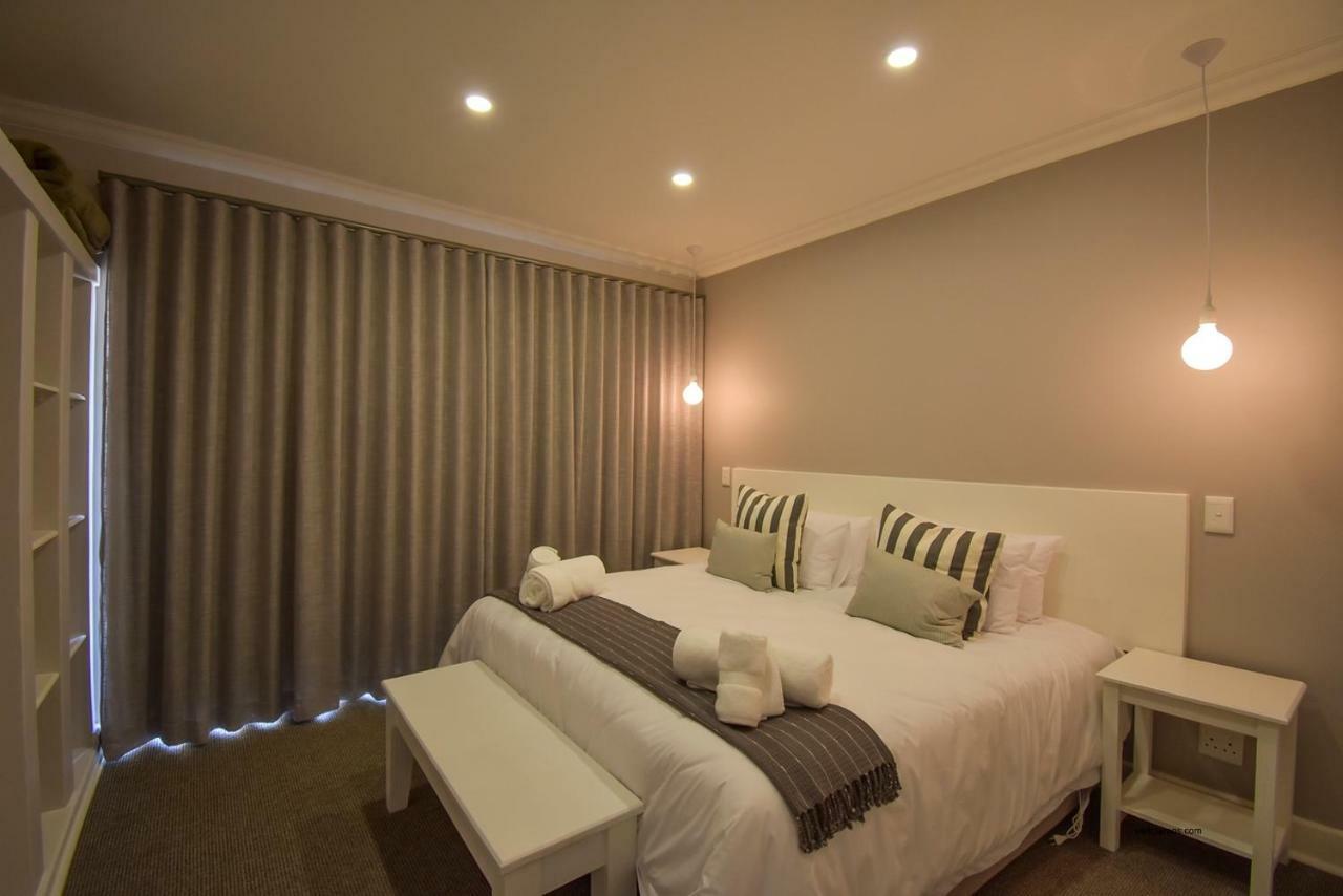 Willow Rest Villas คลาเรนส์ ภายนอก รูปภาพ