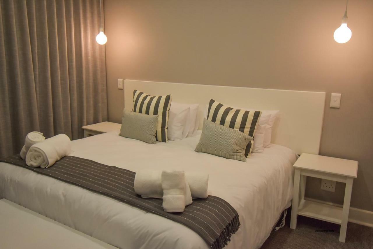 Willow Rest Villas คลาเรนส์ ภายนอก รูปภาพ