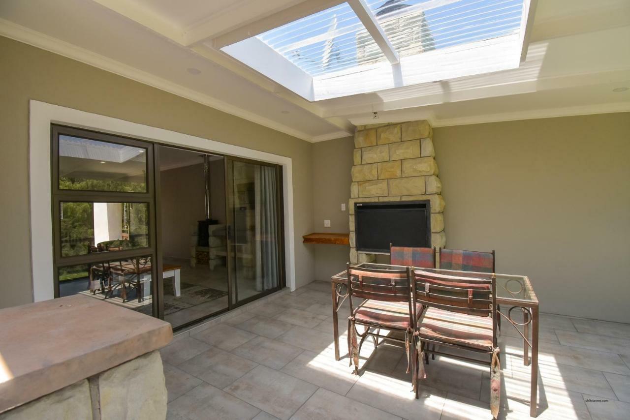 Willow Rest Villas คลาเรนส์ ภายนอก รูปภาพ