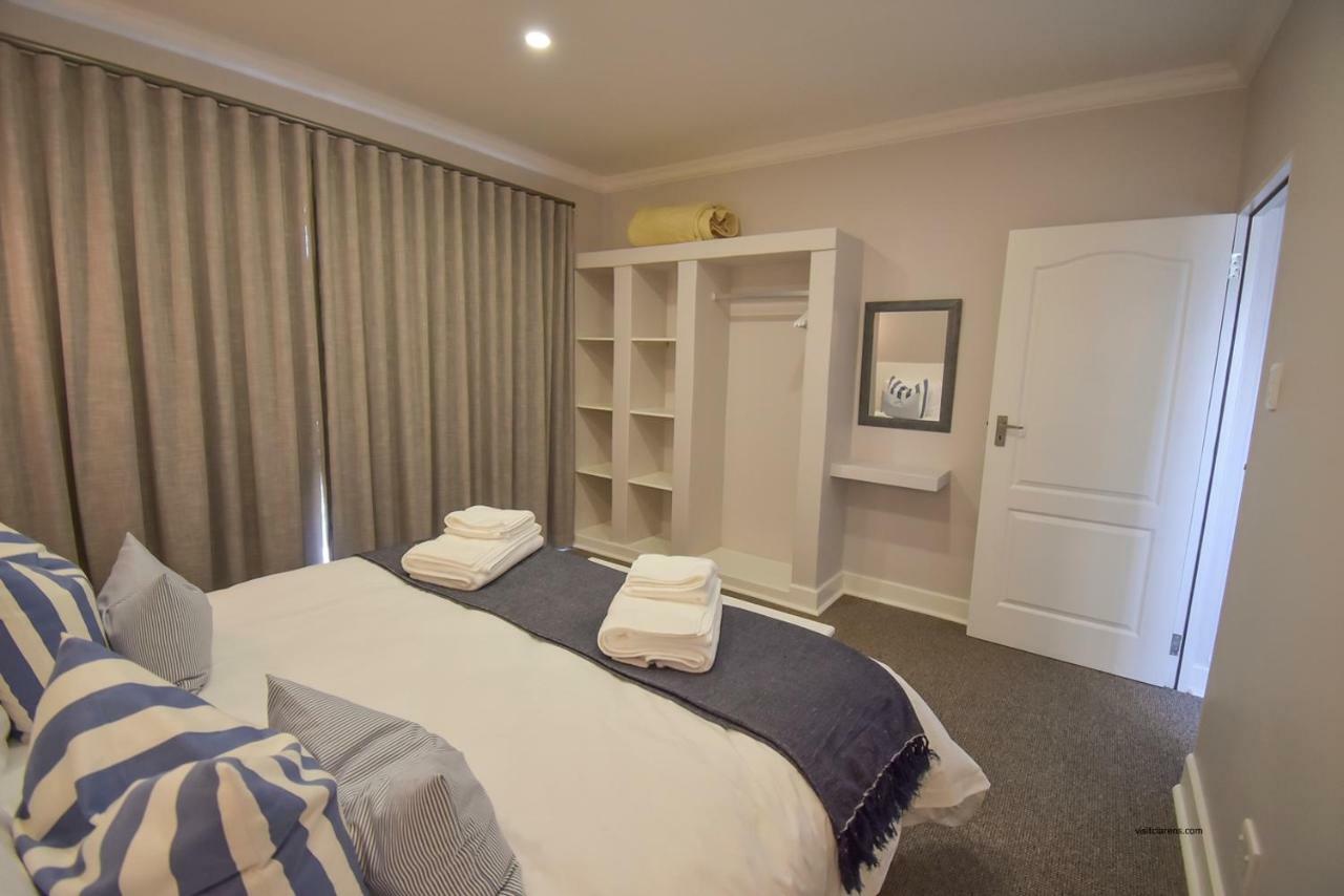 Willow Rest Villas คลาเรนส์ ภายนอก รูปภาพ